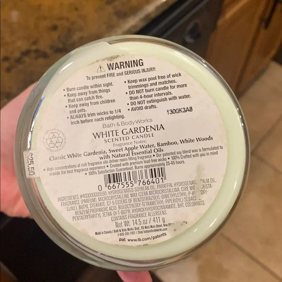 NEW…..Bath & Body Works 3-wick candle….White Gardenia Scented Candle - Picture 5 of 5